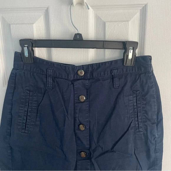 Old Navy Navy Blue Button Down Skirt Size 4 - Picture 3 of 6
